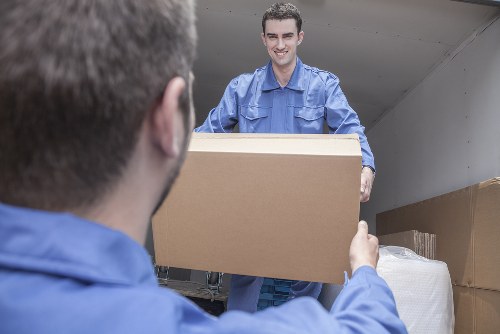 Packing boxes and moving supplies for Streatham homes