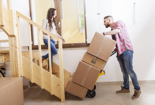 Streatham moving service for flats and local deliveries